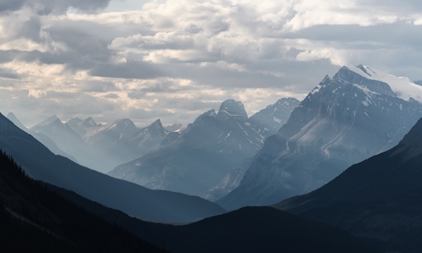 Digital transformation and operating model design: revitalising growth in the mobility sector